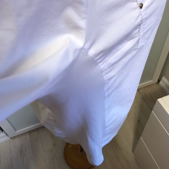 White Cotton Blouse with Zipper Detail - Picture 3 of 4